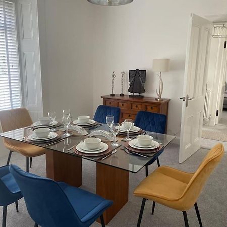 Fantastic Home In Brightons, Falkirk. Polmont Luaran gambar
