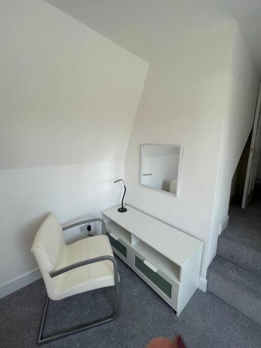 Fantastic Home In Brightons, Falkirk. Polmont Luaran gambar