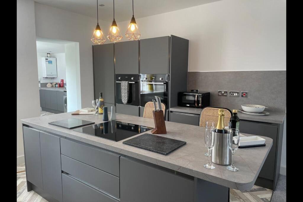 Fantastic Home In Brightons, Falkirk. Polmont Luaran gambar